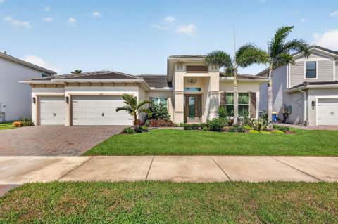 5003 SW Winchester Drive, Stuart FL - photo 7 of 92