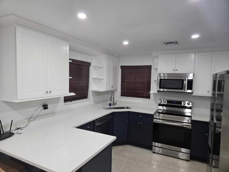 2 bedroom Single Family Residence at 1140 SW 32nd Street, Oak Grove, Fort Lauderdale — photo 1