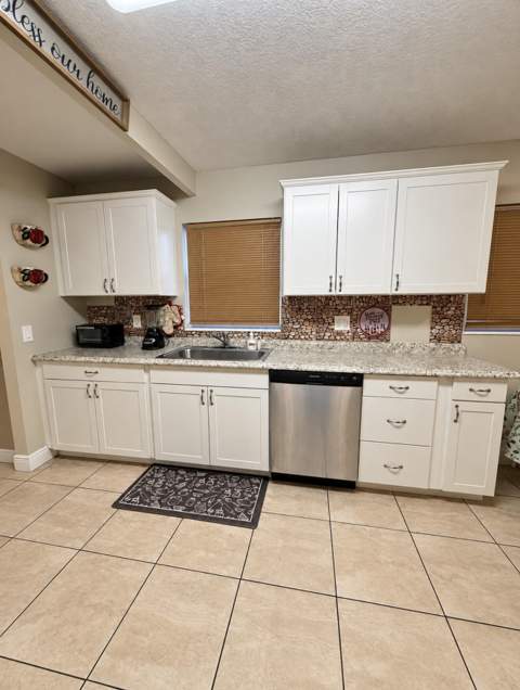 110 N 40th Street, Fort Pierce FL - photo 8 of 22