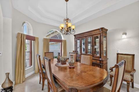 6039 Walnut Hill Drive, Lake Worth FL - photo 11 of 73