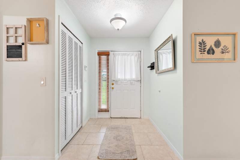 2 bedroom Single Family Residence at 3474 NE Sandra Drive, Skyline Heights, Jensen Beach — photo 5