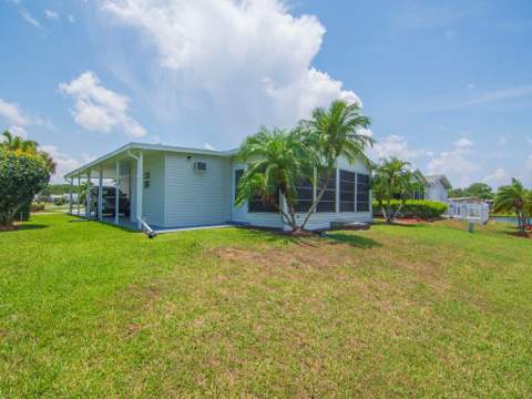 8471 Schefflera Court, Port St. Lucie FL - photo 12 of 41