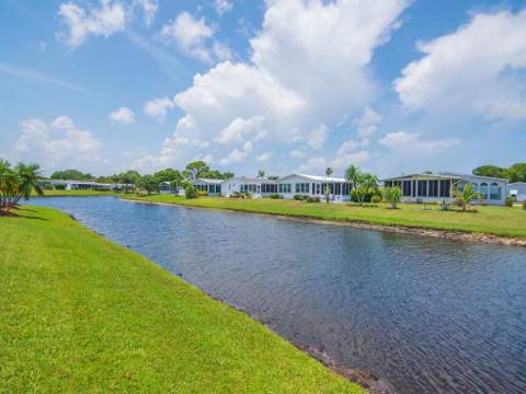 8471 Schefflera Court, Port St. Lucie FL - photo 14 of 41