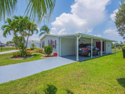 8471 Schefflera Court, Port St. Lucie FL - photo 17 of 41
