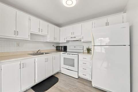 809 Flanders Q, Delray Beach FL - photo 11 of 68