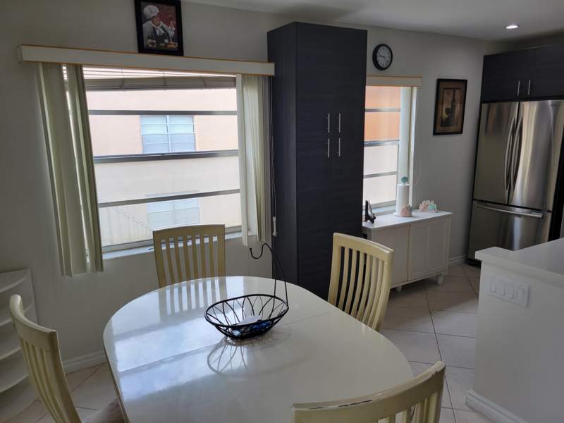2 bedroom Condominium at 662 Burgundy, Kings Point Burgundy Condos, Delray Beach — photo 5