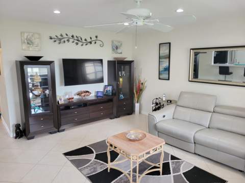 662 Burgundy, Delray Beach FL - photo 10 of 17