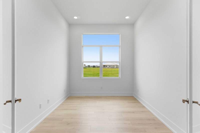 3 bedroom Single Family Residence at 14072 SW Shinnecock Drive, Astor Creek, Port St. Lucie — photo 4