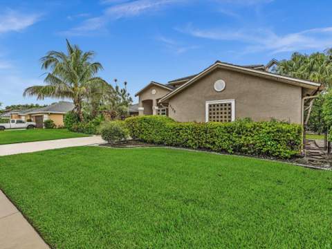 2158 Portland Avenue, Wellington FL - photo 10 of 93