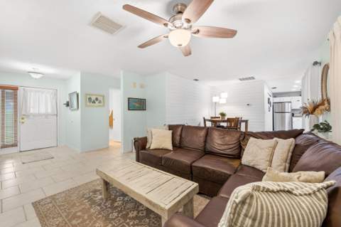 3474 NE Sandra Drive, Jensen Beach FL - photo 7 of 37