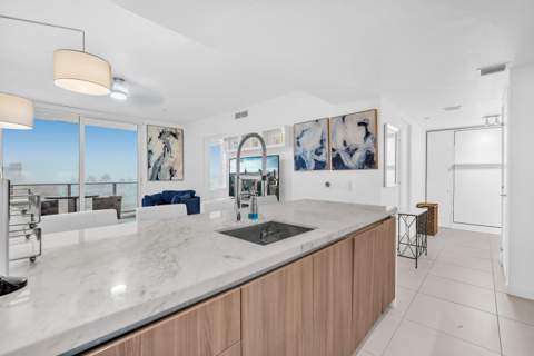 401 N Birch Road #512, Fort Lauderdale FL - photo 12 of 40