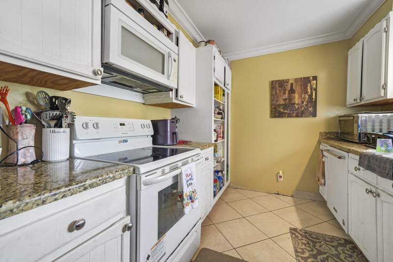 2 bedroom Condominium at 710 NE 7th Street #207, Harbour Hall Inlet Club Condo, Boynton Beach — photo 4