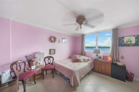 710 NE 7th Street #207, Boynton Beach FL - photo 12 of 31