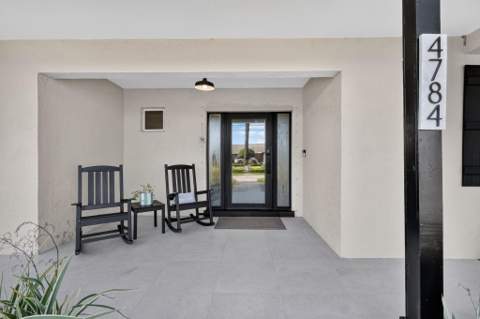 4784 Palo Verde Drive, Boynton Beach FL - photo 6 of 70