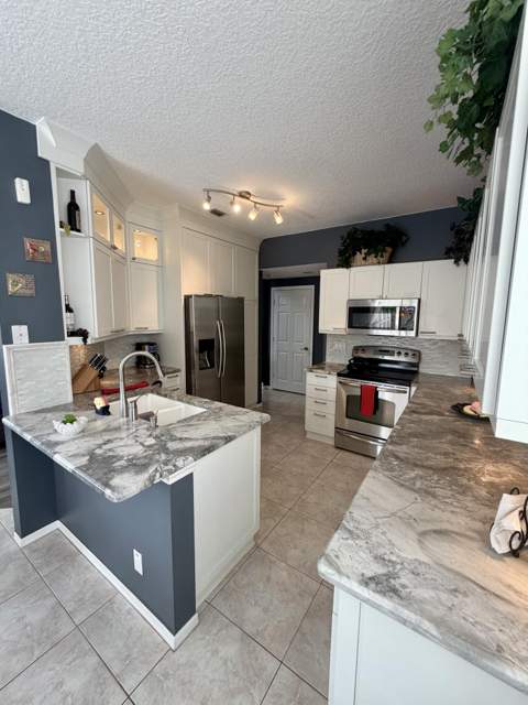 7144 Craw Key Way, Lake Worth FL - photo 21 of 65