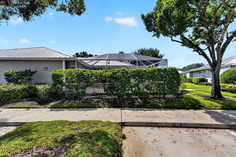2 bedroom Villa at 1555 SW Waterfall Boulevard, The Meadows At Martin Downs, Palm City — photo 2