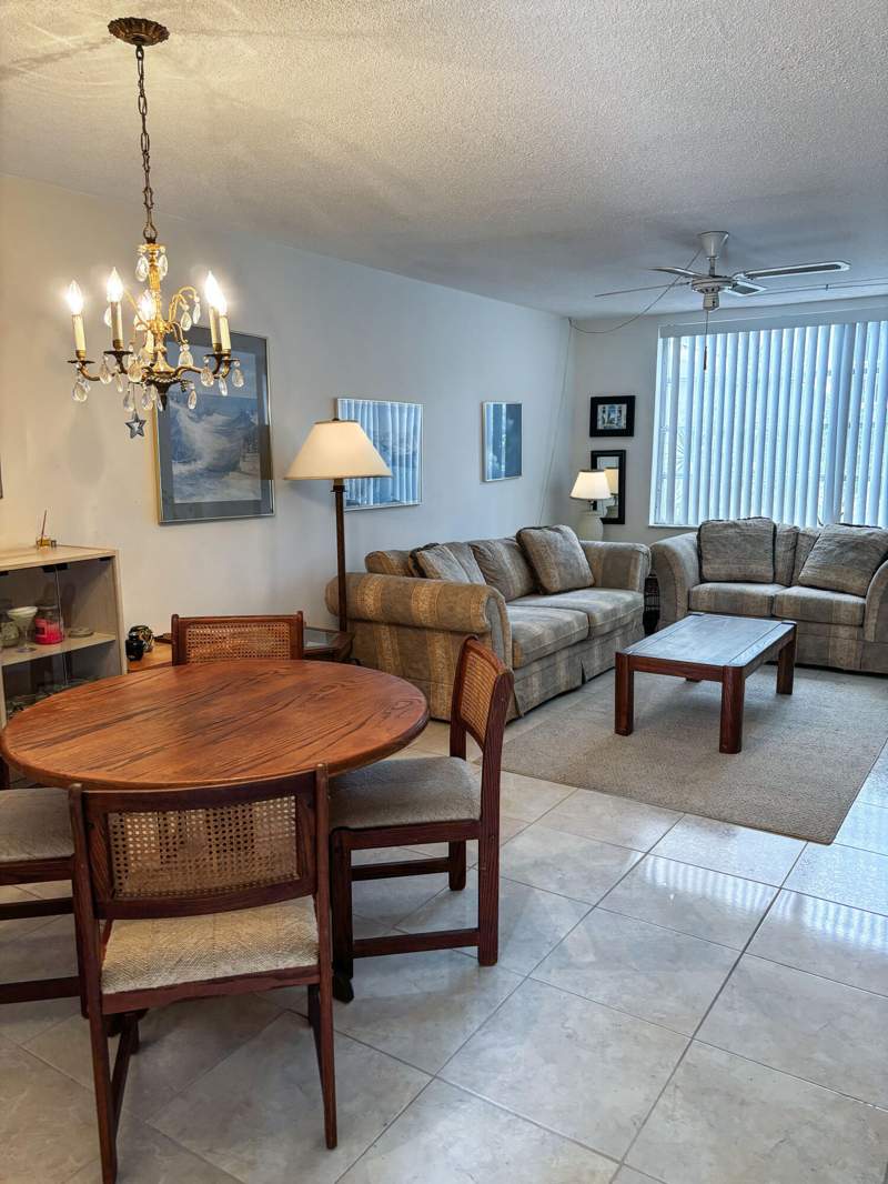 1 bedroom Condominium at 4025 N Federal #121C, Kings Park Garden Apts Condo, Oakland Park — photo 4