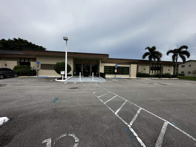 1 bedroom Condominium at 7400 NW 5th Place #105, Oriole Gardens 20 Condo, Margate — photo 2