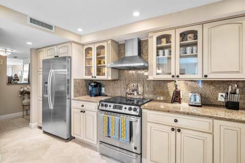 6885 N Ocean Boulevard #1040, Ocean Ridge FL - photo 8 of 45