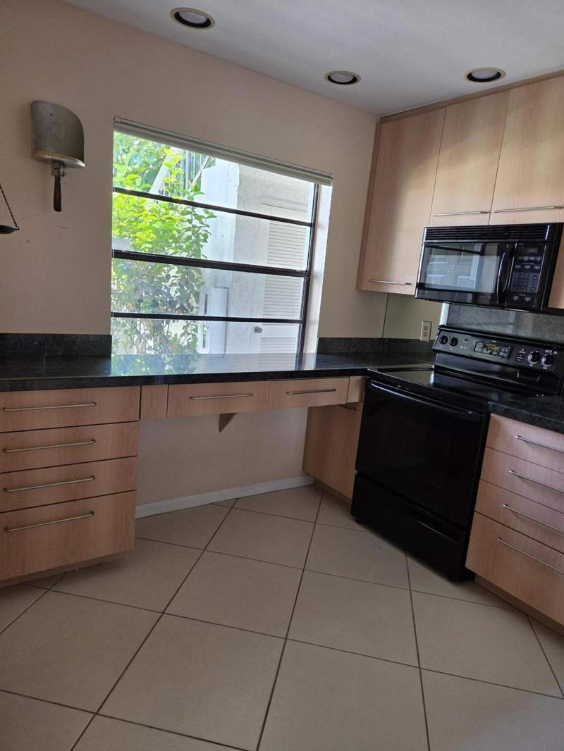 2 bedroom Condominium at 21500 Cypress Hammock Drive #38e, Cypresses Of Boca Lago Condo, Boca Raton — photo 2