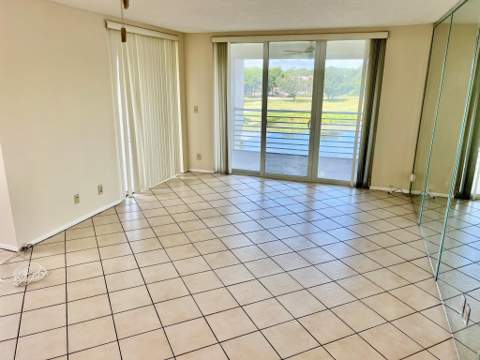 9450 Poinciana Place #416, Davie FL - photo 11 of 42