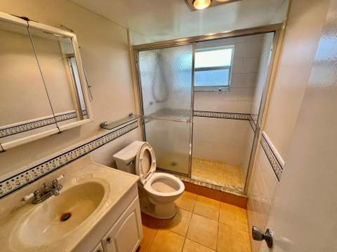 9450 Poinciana Place #416, Davie FL - photo 19 of 42