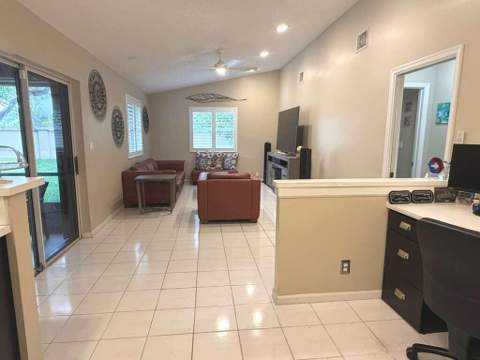 4555 NW 88th Terrace, Coral Springs FL - photo 6 of 13