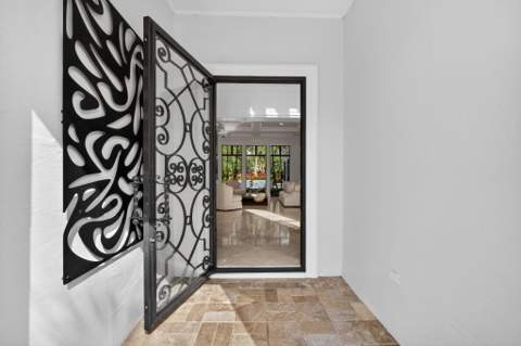 213 Via Palacio, Palm Beach Gardens FL - photo 7 of 115