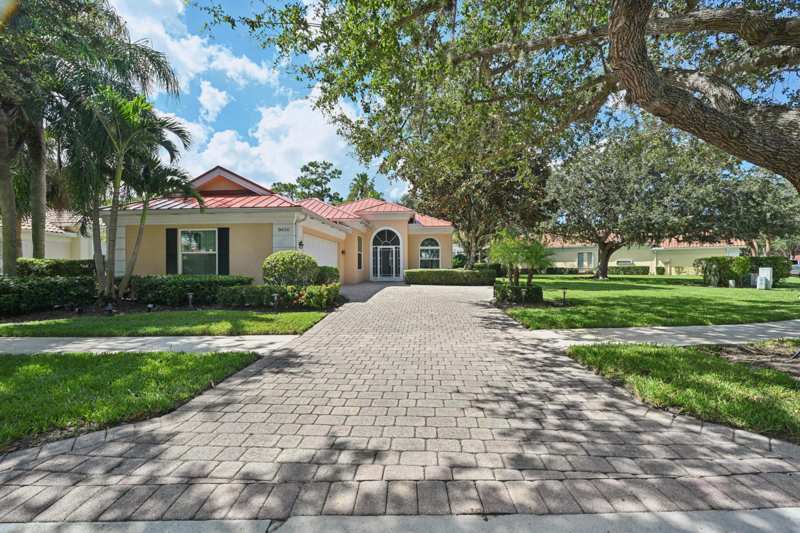3 bedroom Single Family Residence at 9400 SW Wedgewood Lane, Florida Club, Stuart — photo 1