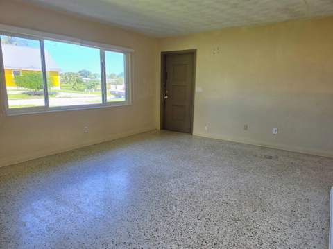 4651 SE Chatham Avenue, Stuart FL - photo 16 of 24