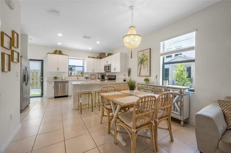 3 bedroom Townhouse at 1622 SW 28th Court, Reserve At Edgewood, Fort Lauderdale — photo 3