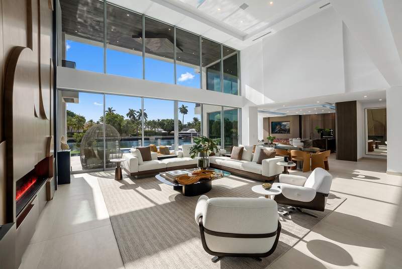 7 bedroom Single Family Residence at 414 Royal Plaza Drive, Stilwell Isles, Fort Lauderdale — photo 5
