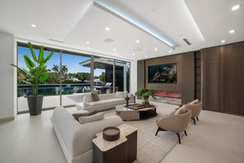 414 Royal Plaza Drive, Fort Lauderdale FL - photo 10 of 60