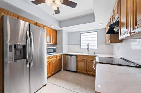 148 Weybridge Circle #C, Royal Palm Beach FL - photo 6 of 18