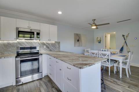 110 N Delaware Boulevard #8B, Jupiter FL - photo 16 of 42