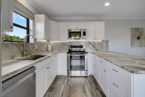 110 N Delaware Boulevard #8B, Jupiter FL - photo 14 of 42