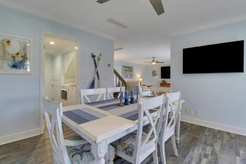 110 N Delaware Boulevard #8B, Jupiter FL - photo 17 of 42