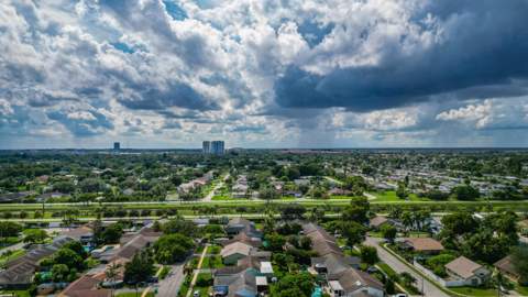 10975 NW 27th Place, Sunrise FL - photo 20 of 22