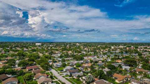 10975 NW 27th Place, Sunrise FL - photo 21 of 22