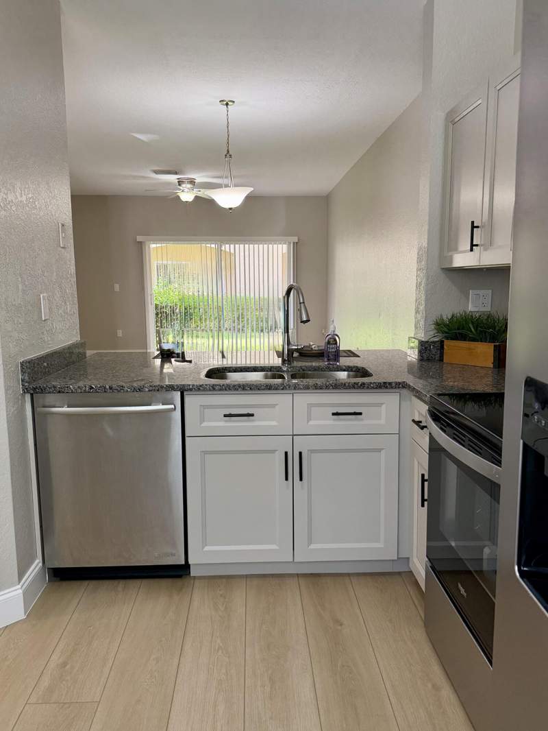 2 bedroom Townhouse at 8884 N Isles Circle, Woodland Villas 1st Add, Tamarac — photo 5