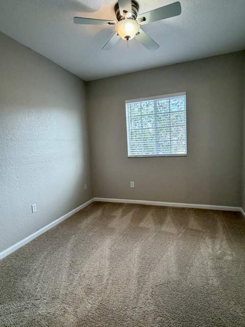 8884 N Isles Circle, Tamarac FL - photo 12 of 27