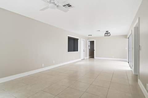 581 NW 47th Avenue, Delray Beach FL - photo 11 of 34