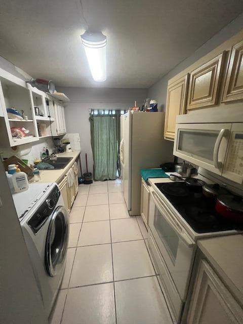 2 bedroom Condominium at 2700 Riverside Drive #103, Coral Gardens Condo, Coral Springs — photo 3