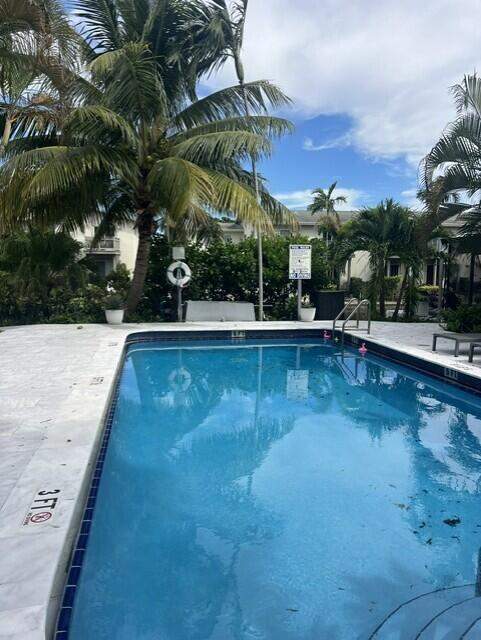 2 bedroom Townhouse at 643 Kensington Place #643, Townhouse Villas Of Wm, Wilton Manors — photo 5