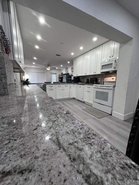 1013 N C Street, Lake Worth Beach FL - photo 11 of 35