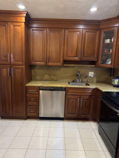 4821 NW 22nd Court #204, Lauderhill FL - photo 11 of 18