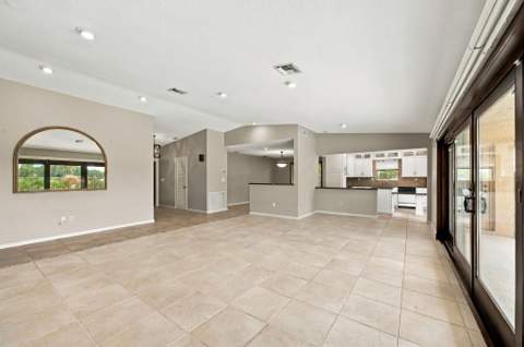 11713 Spinnaker Way, Cooper City FL - photo 11 of 60