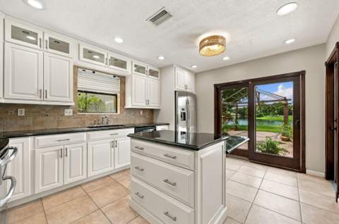 11713 Spinnaker Way, Cooper City FL - photo 16 of 60