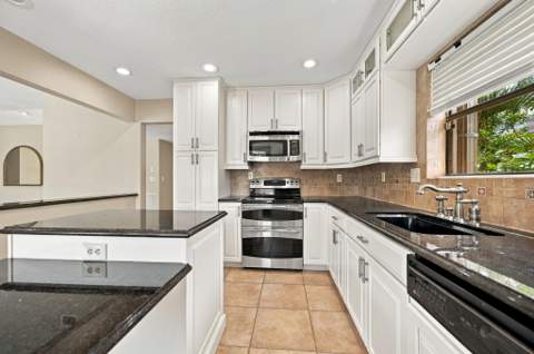 11713 Spinnaker Way, Cooper City FL - photo 18 of 60