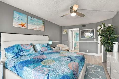 3465 Via Poinciana #405, Lake Worth FL - photo 18 of 25